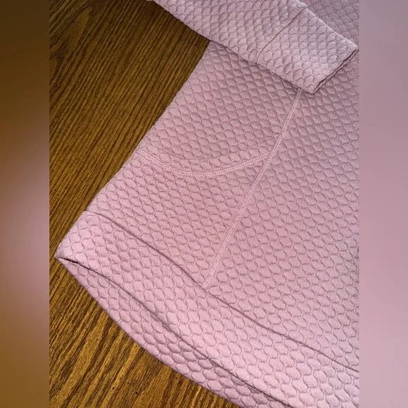 Jones New York Dusty Pink Quilted Cowlneck Pullover Size Small - Picture 2 of 7